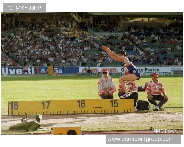 马克西表现平平14投仅5中贡献12分3篮板4助攻4抢断1盖帽状态回暖需加把劲